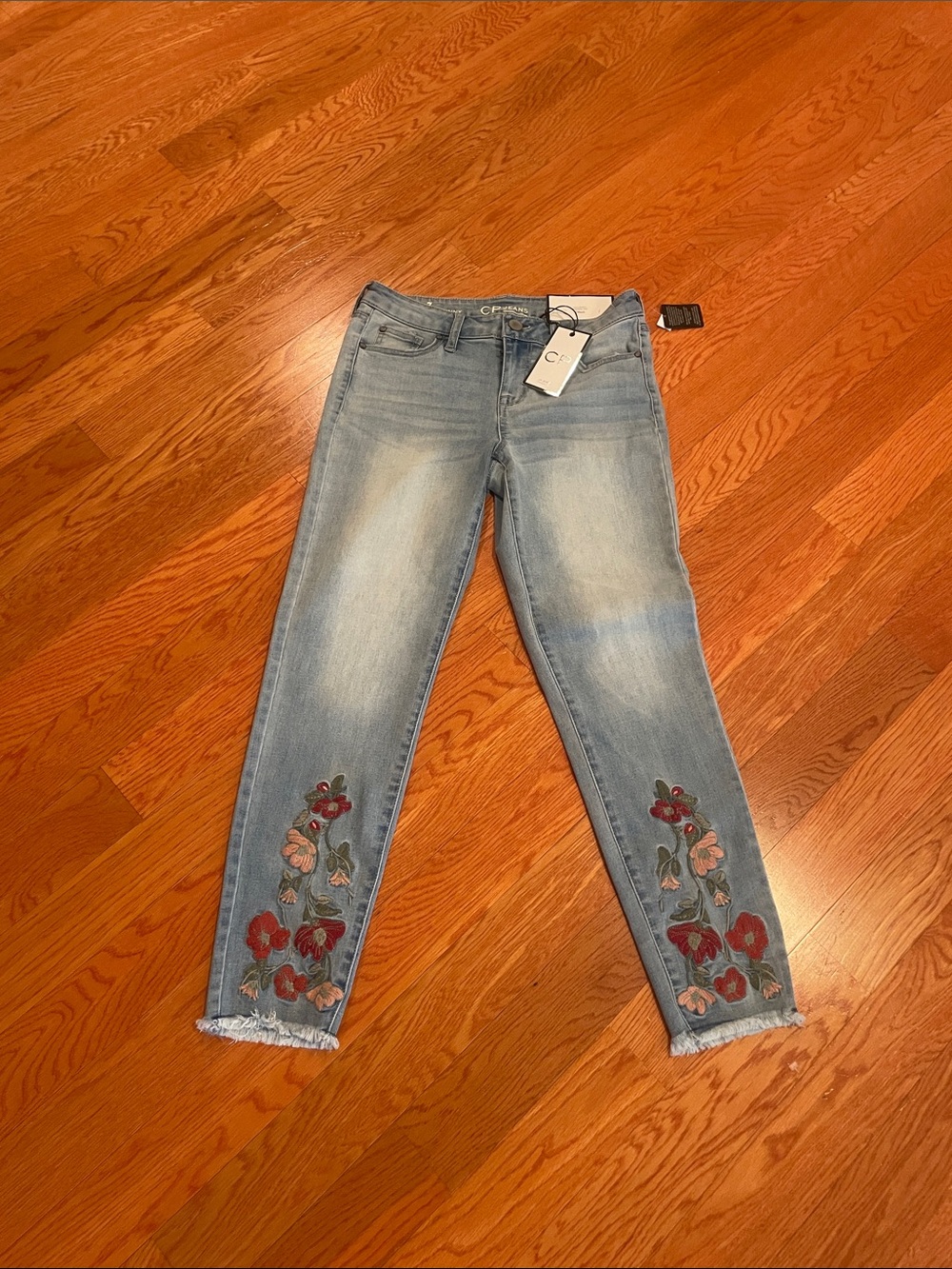 Embroidered Light Wash Ankle Jeans with Frayed Hem - Women
